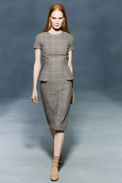 Look 18